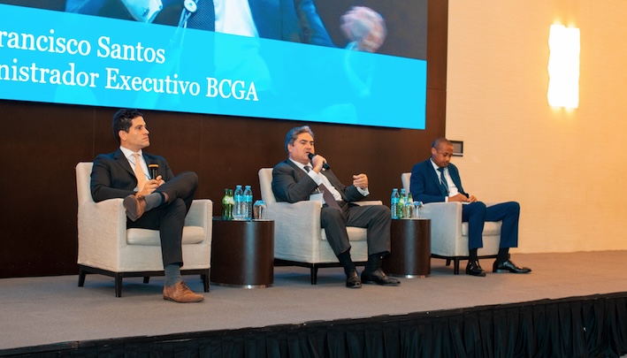 BANCO CAIXA GERAL ANGOLA PROMOVE SESSÃO DE ESCLARECIMENTO